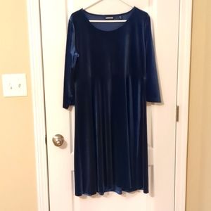 Petite Lands End velour dress